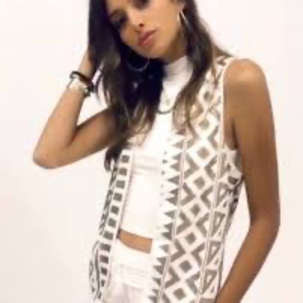 NWT Tart Nerissa Vest Gold - size M
